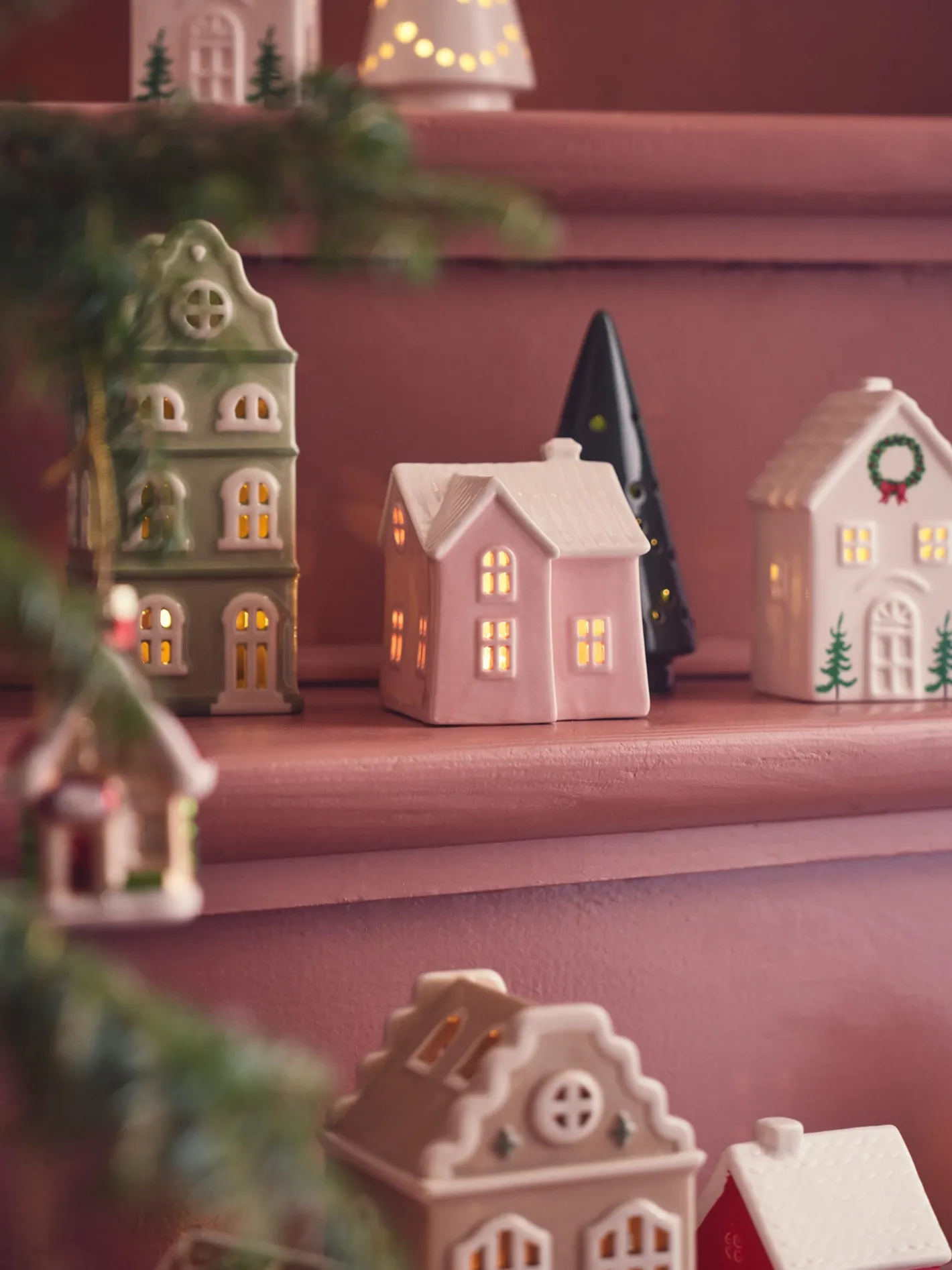 Søstrene Grene Dekorativt Hus Med LED