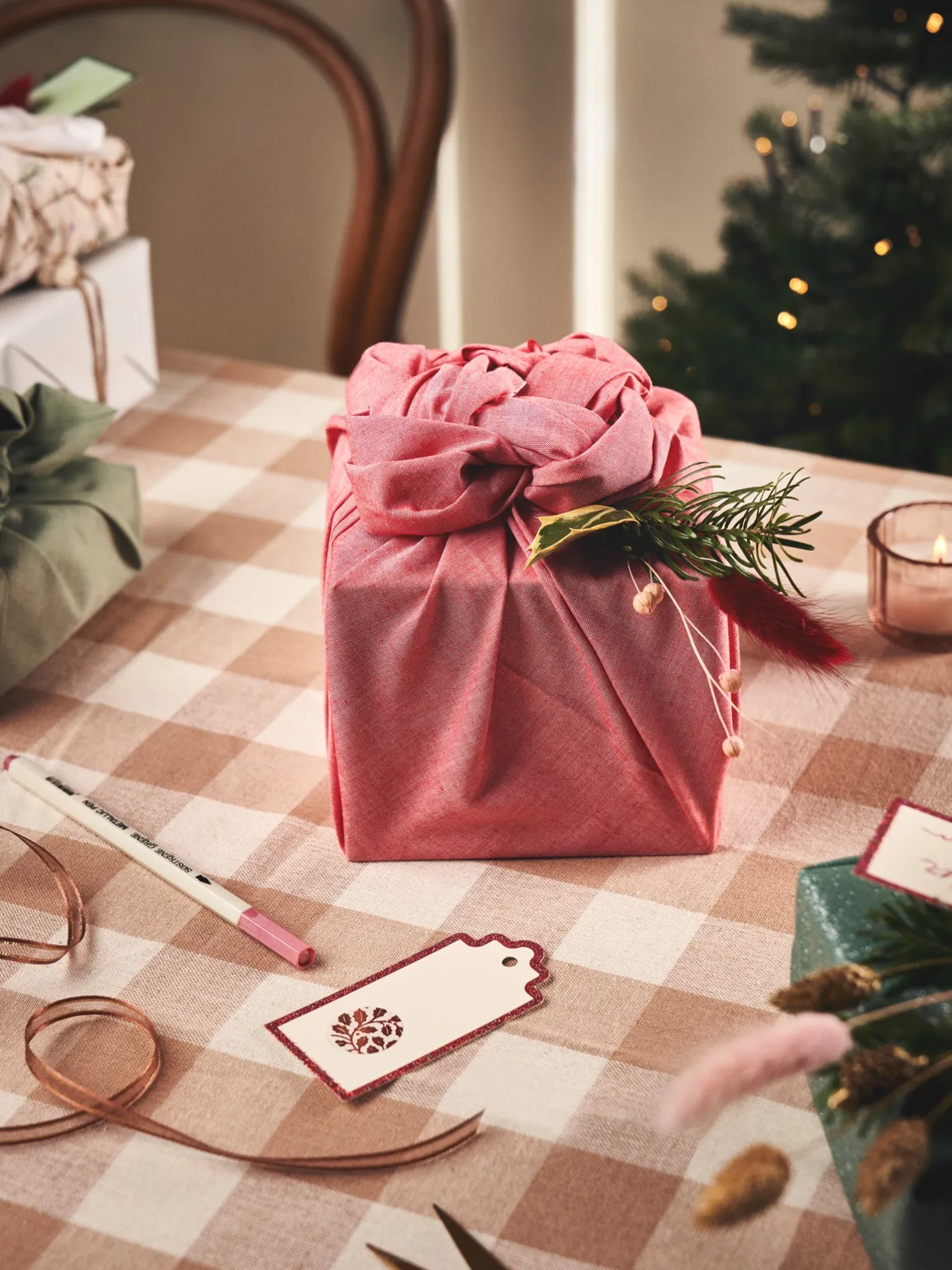 Søstrene Grene Gaveindpakning I Stof