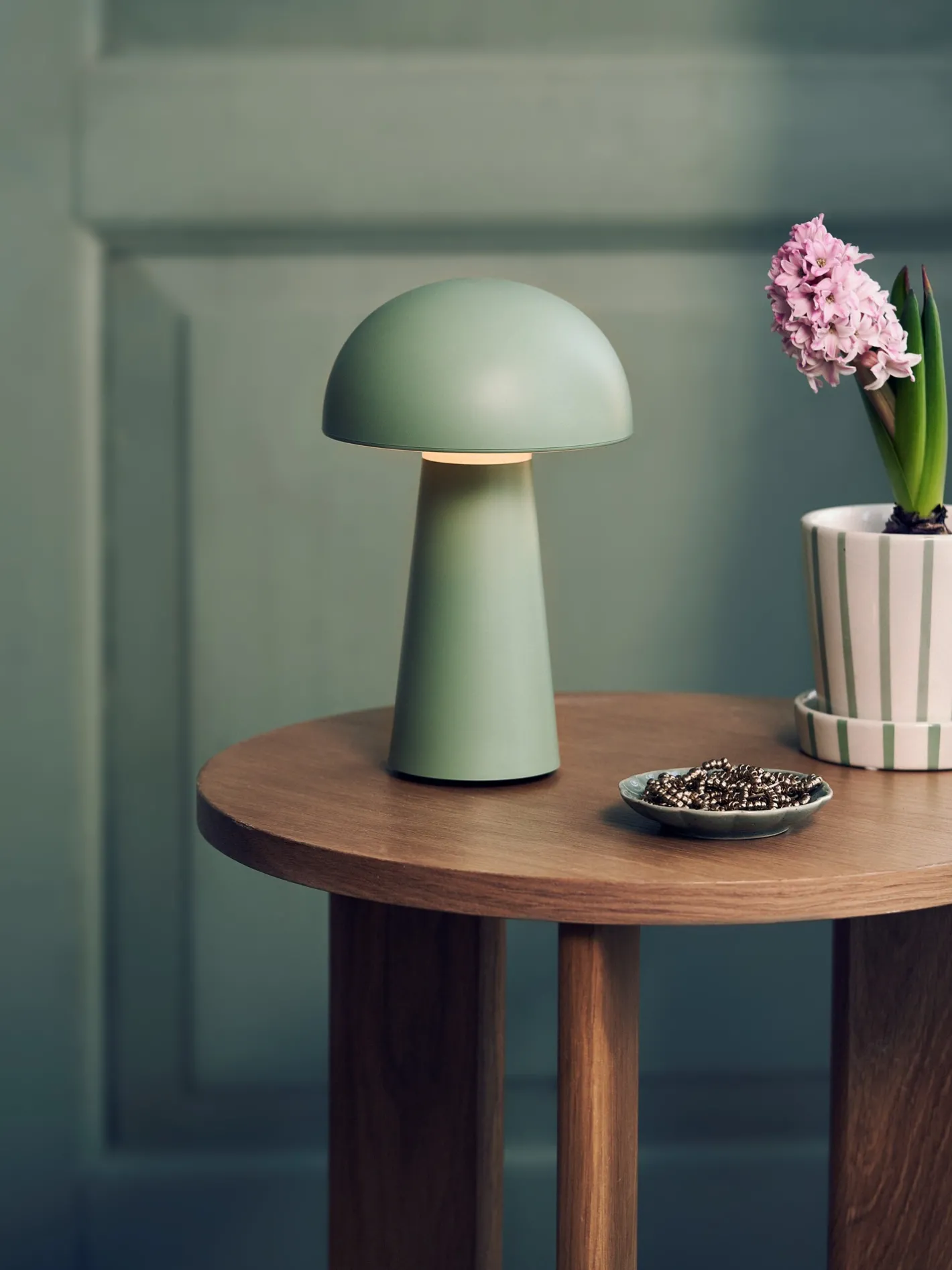 Søstrene Grene LED-bordlampe