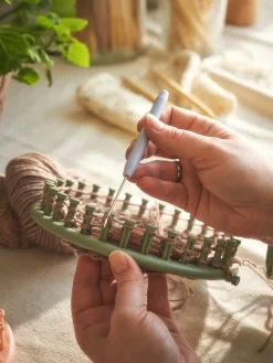 Søstrene Grene Strikkeringe-kit