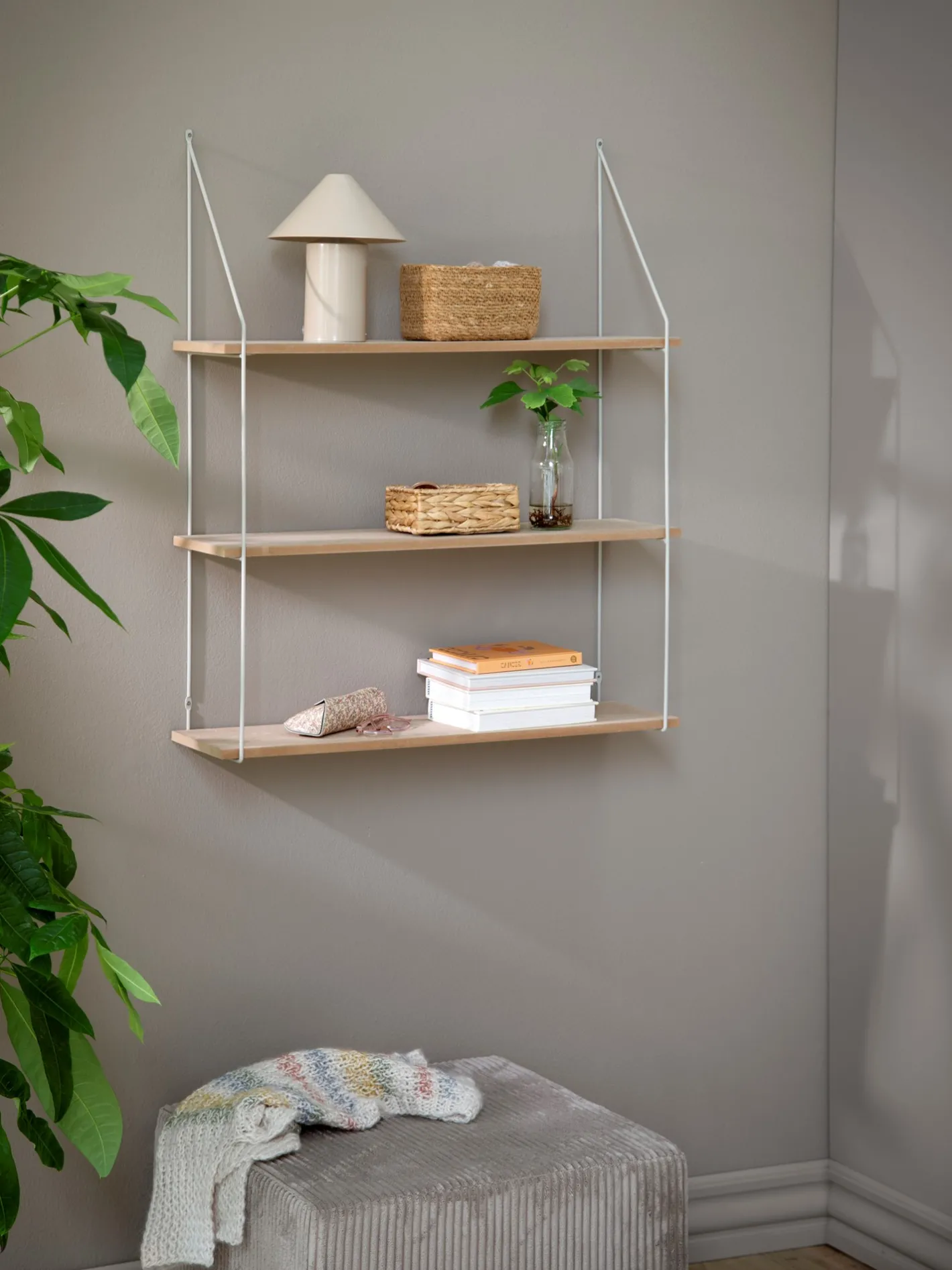 Søstrene Grene Væghylde