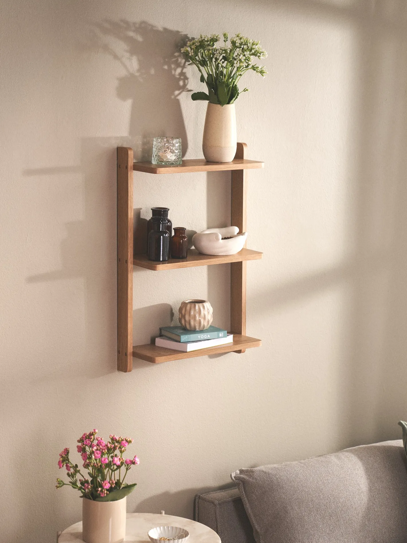 Søstrene Grene Væghylde