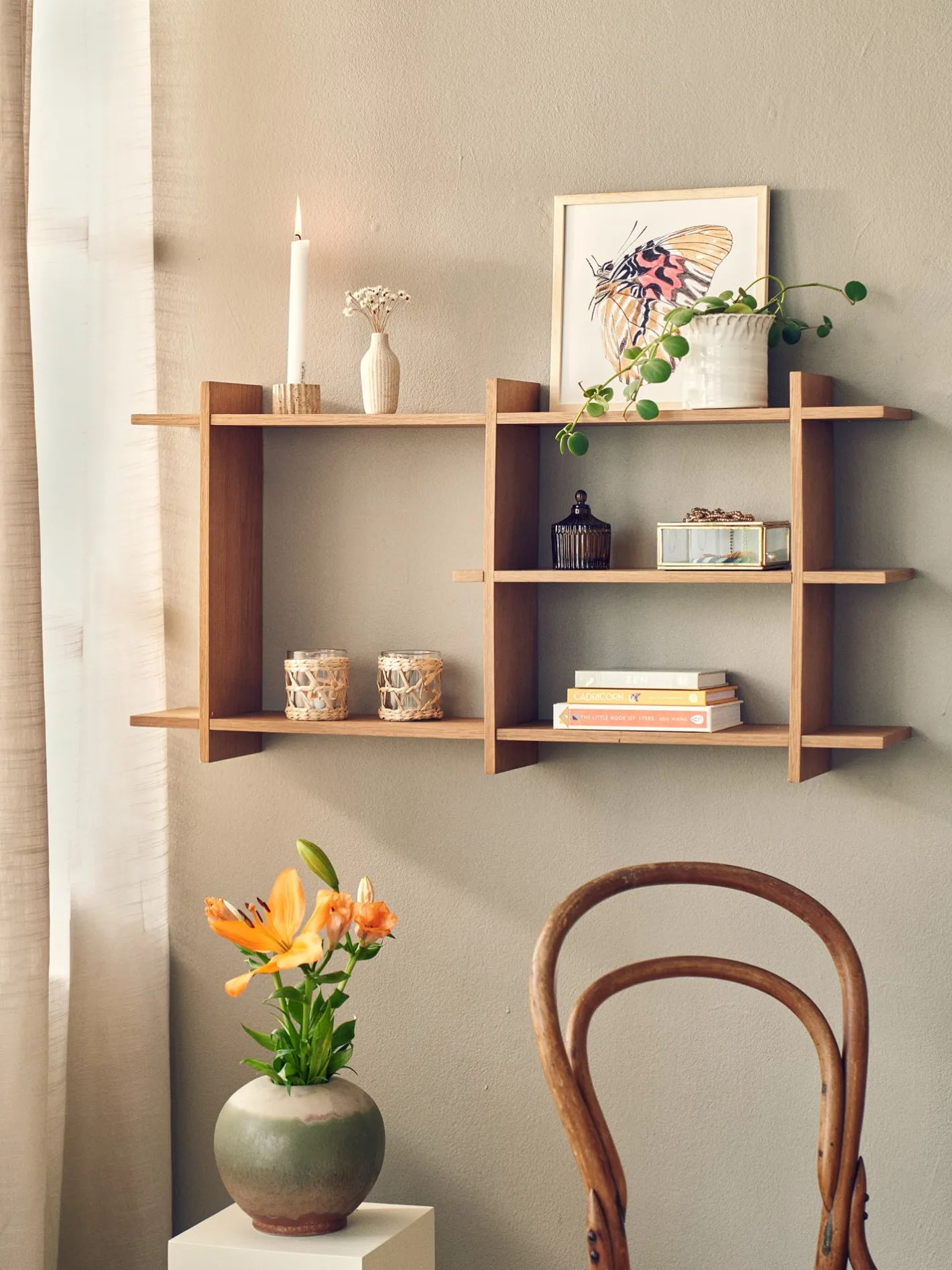 Søstrene Grene Væghylde